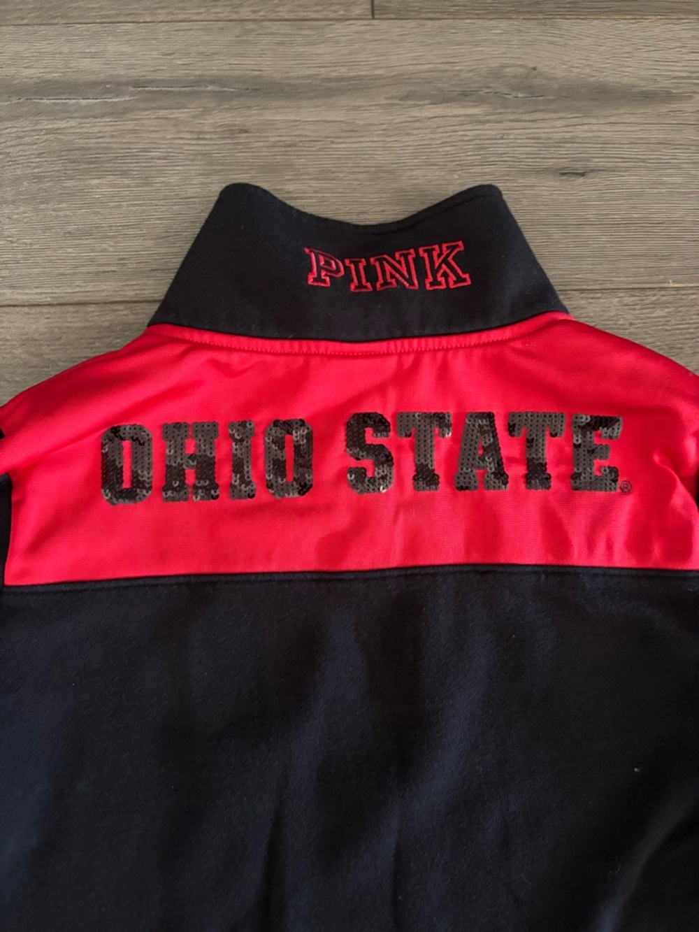 VS PINK OHIO STATE HALF ZIP SWEATSHIRT